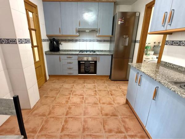 Casa independiente en calle del Ressol