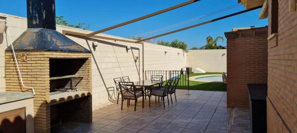 Casa independiente en calle Unicornio