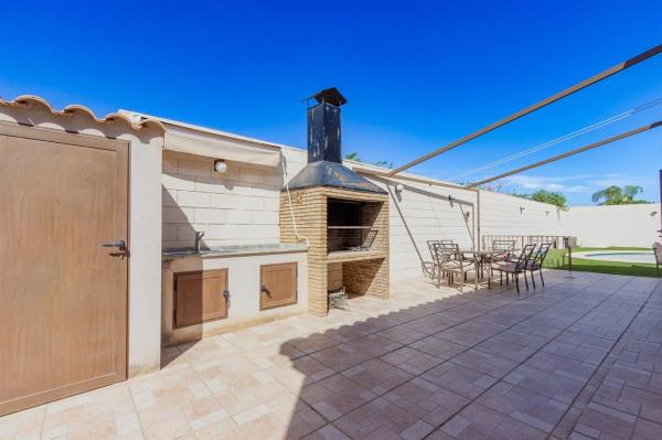 Casa independiente en calle Unicornio