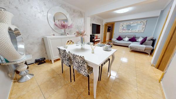 Piso en calle de Pedro Cano Izquierdo