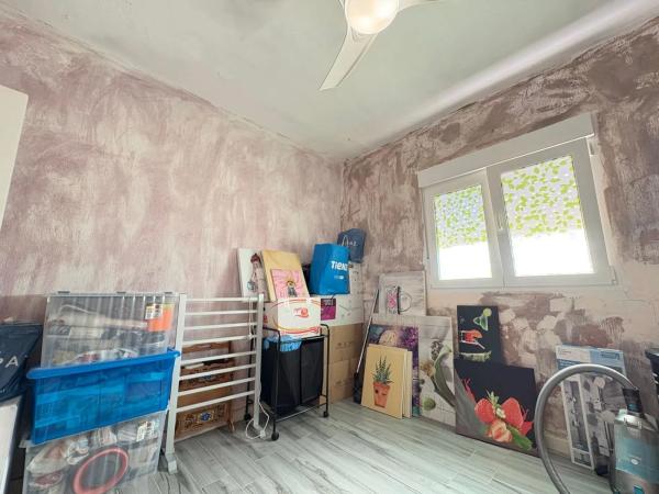 Casa independiente en camino de la Alegría