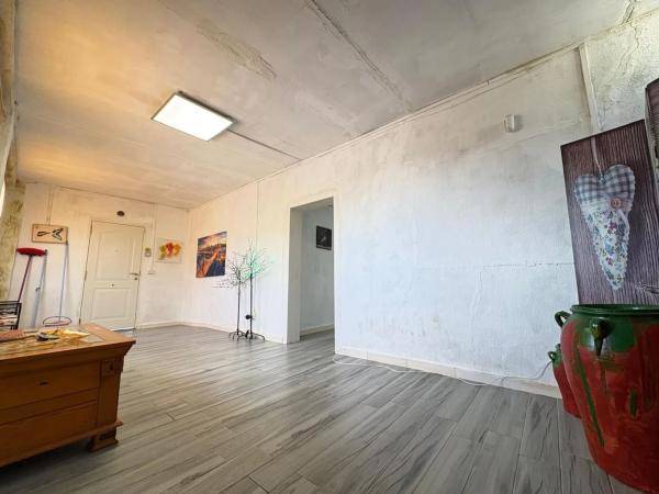 Casa independiente en camino de la Alegría