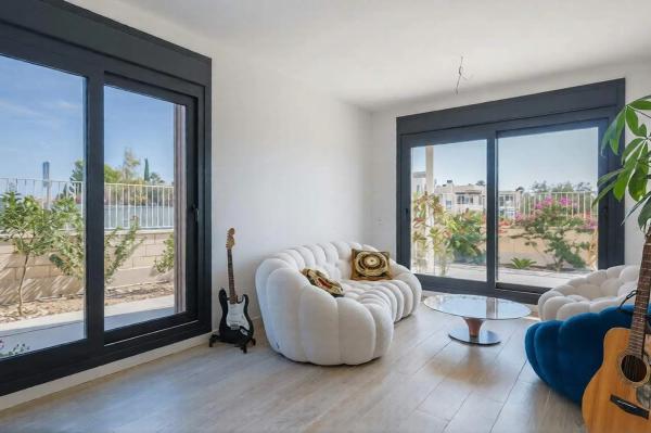 Piso en Nou Nazaret - Frank Espinós