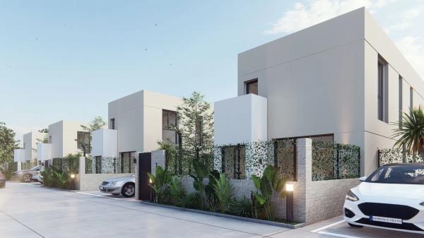 Casa independiente en calle Font del Algar, 8