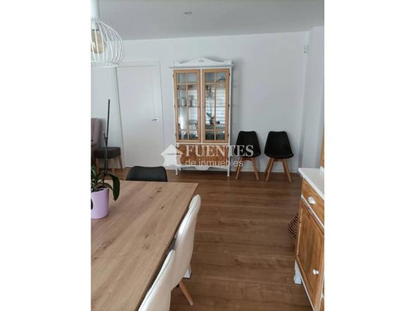 Chalet en avenida Ancha de Castelar