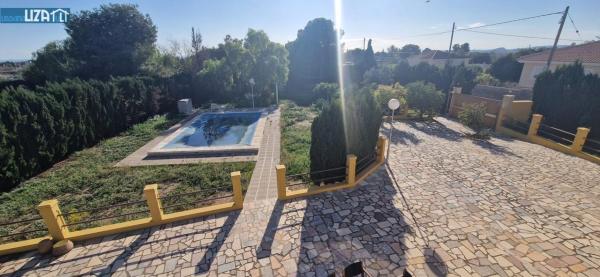 Casa independiente en camino del Pont