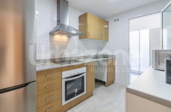 Piso en calle de Santa Anna, 25