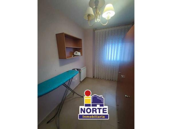 Piso en Barri Zona Nord