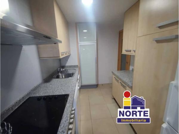 Piso en Barri Zona Nord