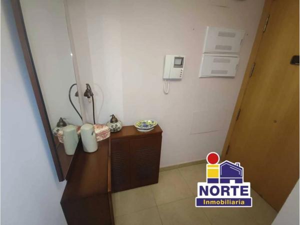 Piso en Barri Zona Nord