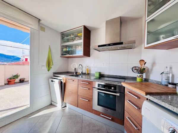 Ático en calle Sabadell