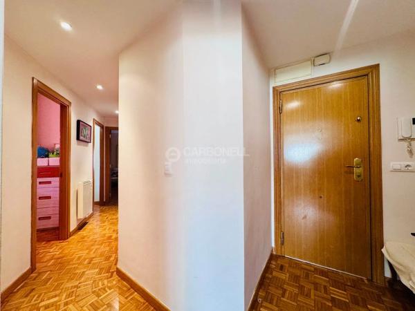 Ático en calle Sabadell