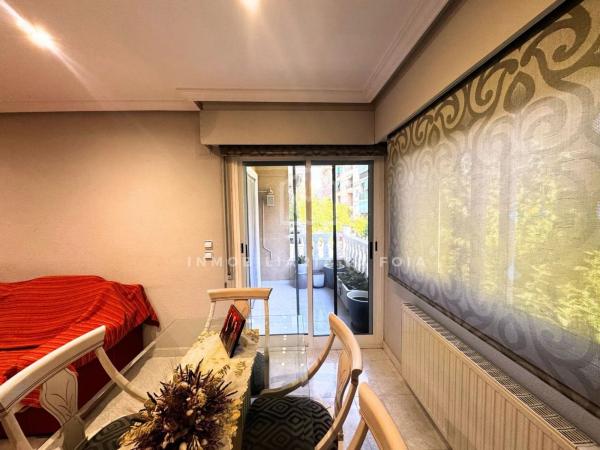 Piso en calle Castalla, 38