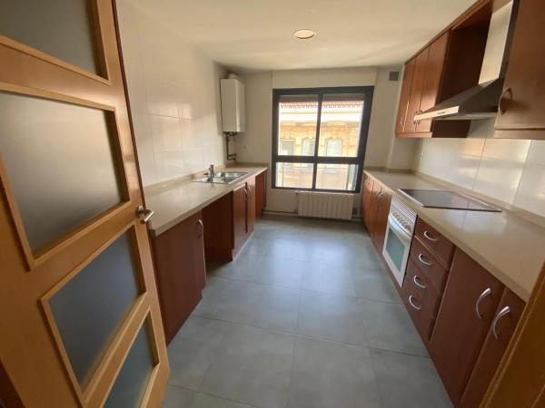 Piso en calle Alcoleja