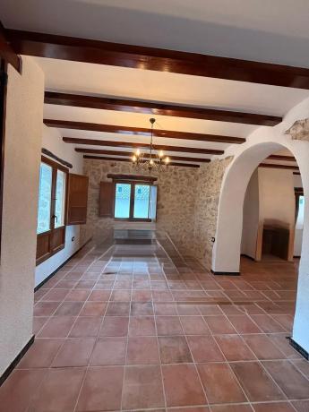 Casa independiente en calle Quintanill s/n