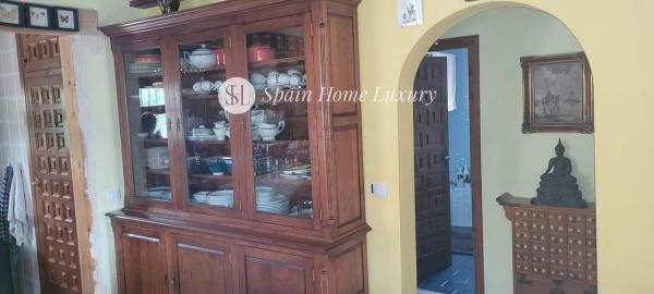 Casa independiente en calle el Colom