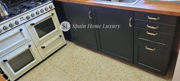 Casa independiente en calle el Colom