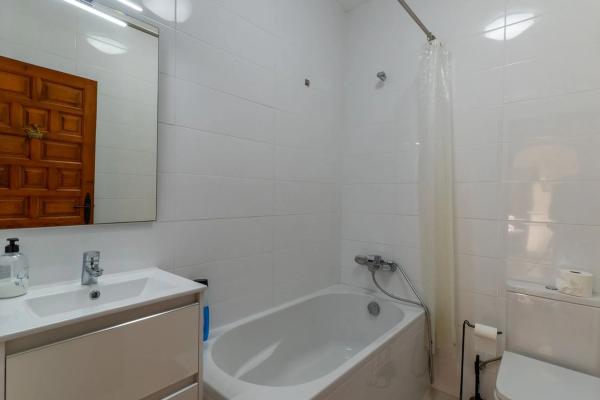 Chalet en Cala Advocat - Baladrar