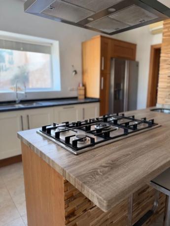 Casa independiente en avenida de la Marina