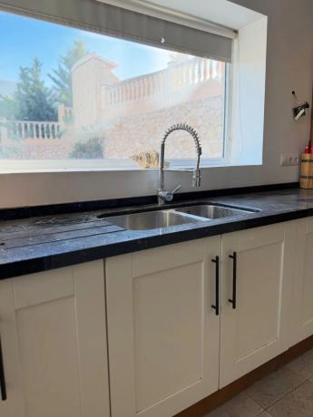 Casa independiente en avenida de la Marina