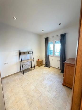 Casa independiente en avenida de la Marina