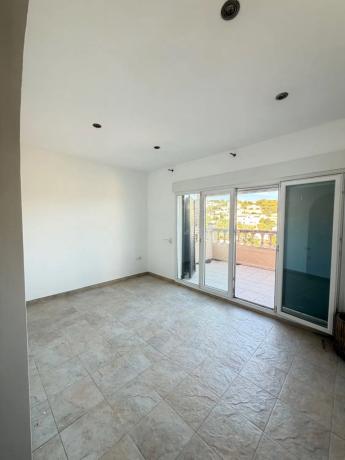 Casa independiente en avenida de la Marina