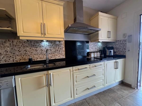 Chalet en Cala Advocat - Baladrar