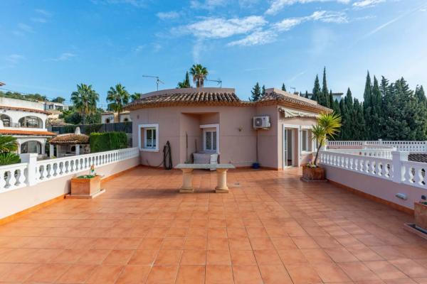 Ático en avenida de la Marina