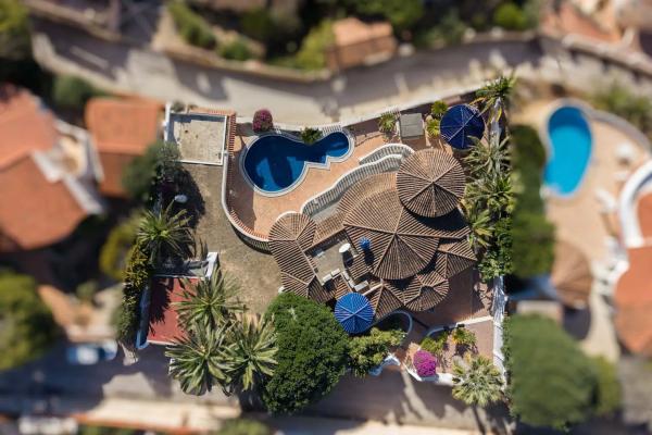 Chalet en Cala Advocat - Baladrar