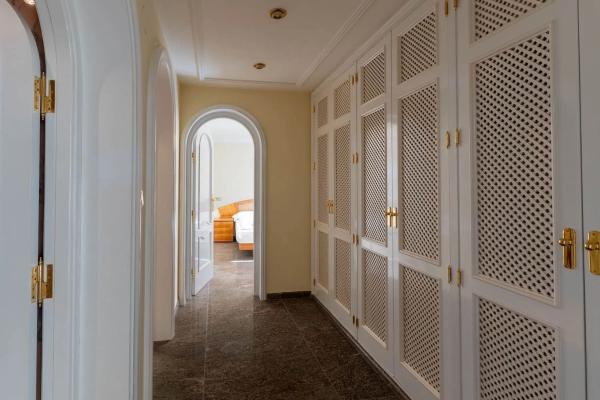 Chalet en Cala Advocat - Baladrar