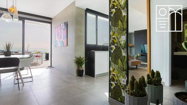 Casa independiente en calle Magnolias, 128