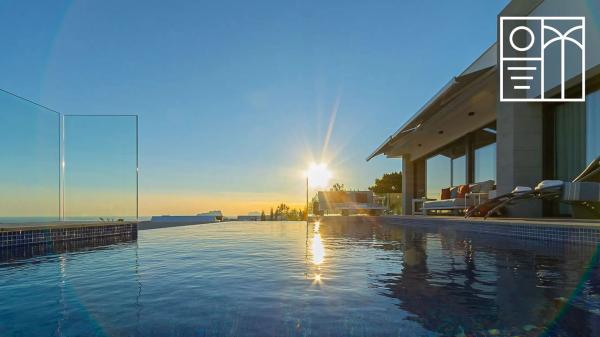 Casa independiente en calle Magnolias, 128