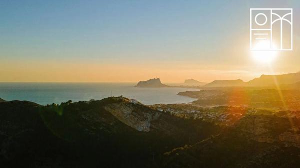 Casa independiente en calle Magnolias, 128