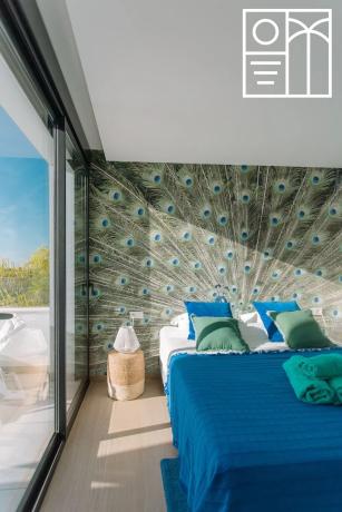 Casa independiente en calle Lirios, 129