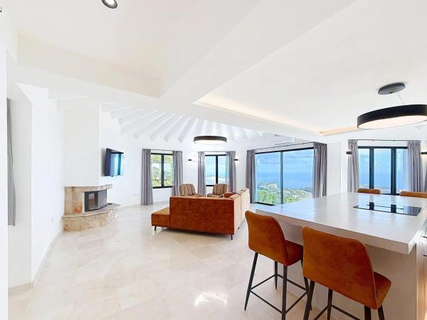 Chalet en calle Dalias, 40 D