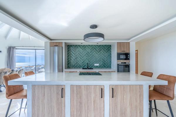 Chalet adosado en Urbanización Cumbre del Sol