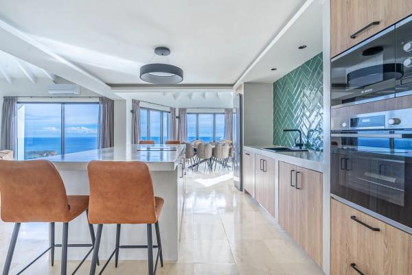 Chalet adosado en Urbanización Cumbre del Sol