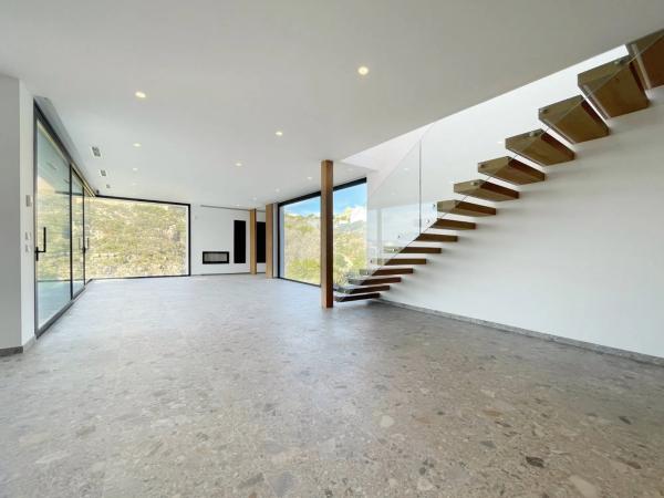 Casa independiente en calle Magnolias