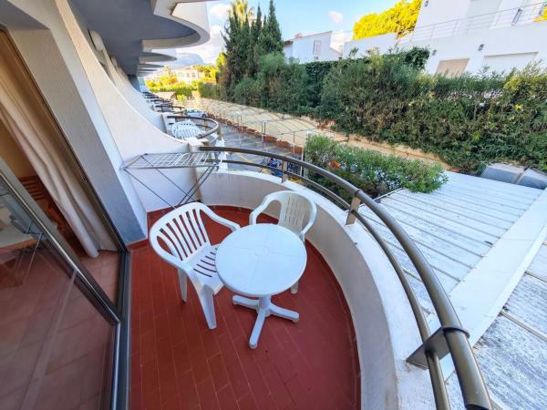 Estudio en Urbanización Caleta, 29 a