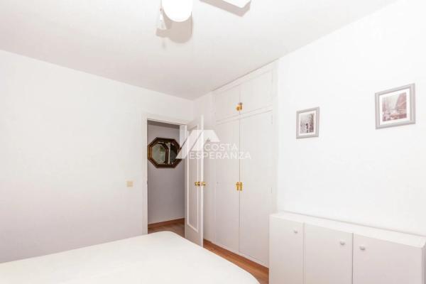 Piso en avenida Juan Carlos I