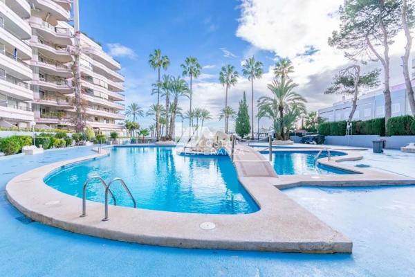 Piso en avenida Juan Carlos I