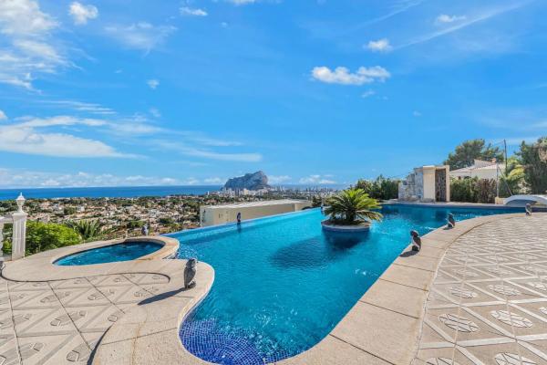 Casa independiente en Urbanización Gran Sol