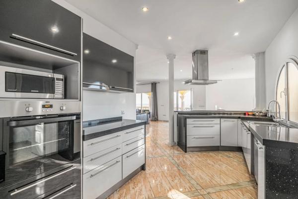 Casa independiente en Urbanización Gran Sol