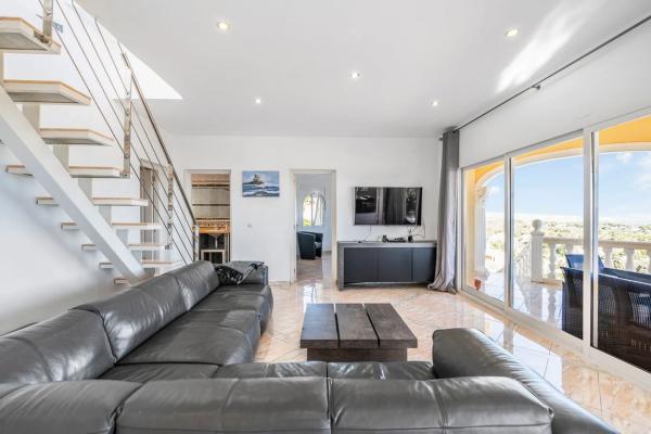 Casa independiente en Urbanización Gran Sol