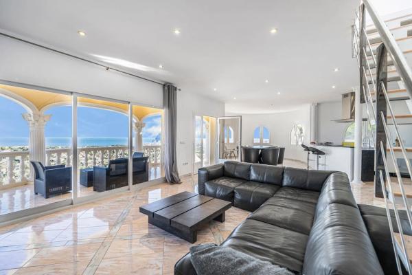 Casa independiente en Urbanización Gran Sol