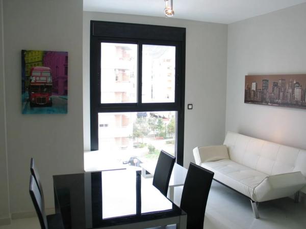 Piso en calle Calp, 15