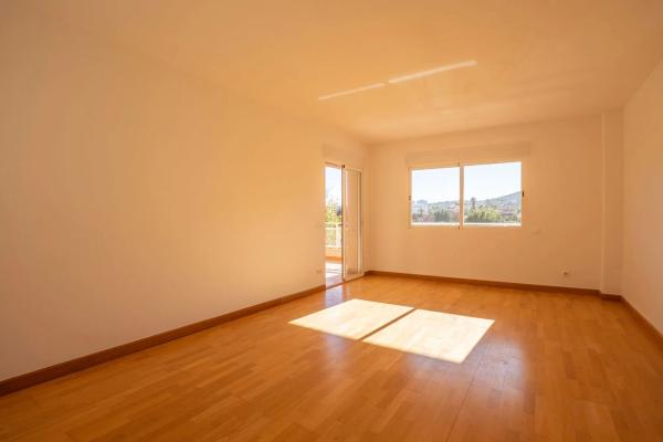 Piso en calle Carlos Sentí