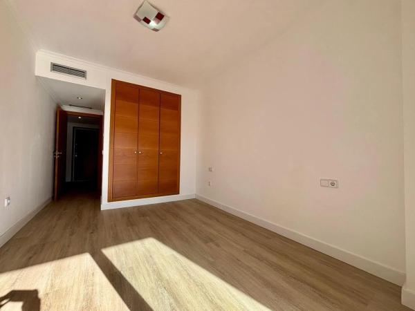 Piso en avenida de Gandia