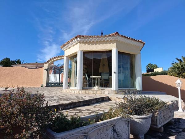 Casa independiente en calle de Melicertes