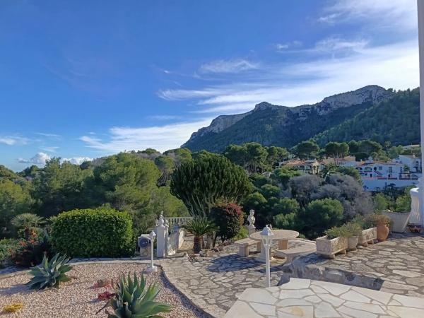 Casa independiente en calle de Melicertes